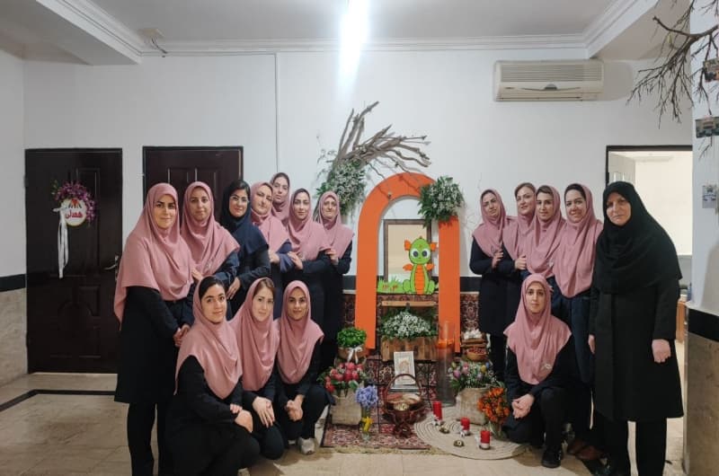 همکاران در کنار سفره هفت سین 