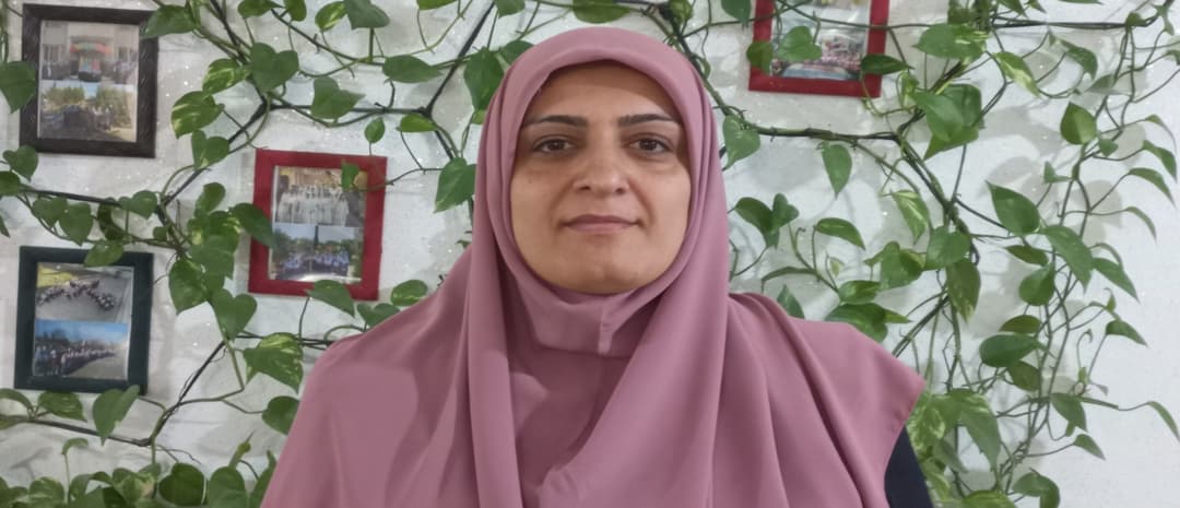 آموزگار پایه ی ششم